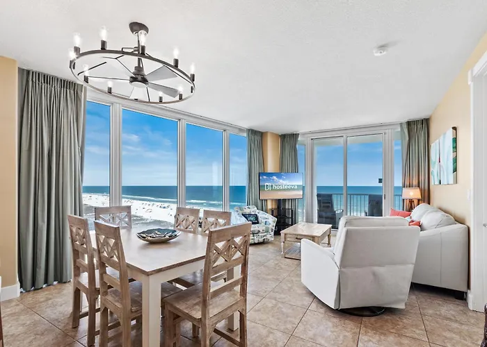 Island Tower 701 Apartment